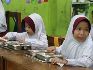 Pemkot Yogyakarta dorong SPPG segera lengkapi Sertifikat SLHS melalui aplikasi JSS. Proses cepat, mudah, dan gratis untuk jamin keamanan pangan.foto: Warta.jogjakota.go.id