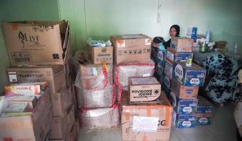 Stok obat RSUD Muda Sedia Aceh Tamiang dipastikan aman dan cukup usai banjir berkat bantuan cepat berbagai lembaga kesehatan. Foto: infopublik.id