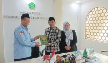 Kemenag menyalurkan 8.000 Al-Qur’an bagi penyintas banjir di Aceh, Sumatra Utara, dan Sumatra Barat untuk dukung pemulihan spiritual warga. Foto: kemenag.go.id