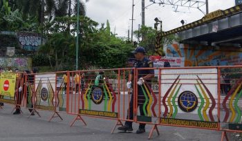 Pemkot Yogyakarta mulai mengatur lalu lintas di Kleringan imbas kondisi Jembatan Kewek yang rapuh. Jembatan akan dibangun ulang pada 2026 dengan anggaran Rp19 miliar. Foto: warta.jogjakota.go.id