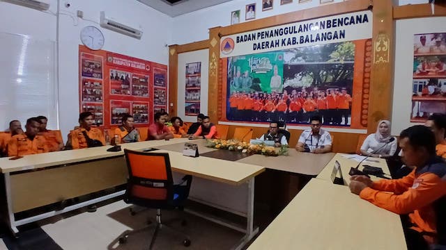 BPBD Balangan gelar pembinaan TRC untuk memperkuat disiplin dan kesiapsiagaan menghadapi puncak musim bencana akhir tahun. Foto: infopublik.id