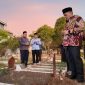Wamenag Romo Syafi’i ziarah ke makam Ust Jazir ASP di Yogyakarta. Kenang sosok sederhana dengan pemikiran masjid yang melampaui zamannya. foto: Dok Kemenag