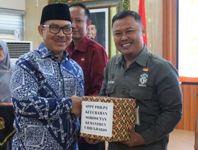 Pemkot Yogyakarta mulai membagikan SPPT PBB-P2 2026 dengan QRIS dinamis. Pembayaran pajak kini lebih mudah, cepat, dan bisa dilakukan secara digital. foto: Dok Warta.jogjakota.go.id